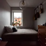 Modern Apartment In Prime Location - Professional Host - Fully Equipped