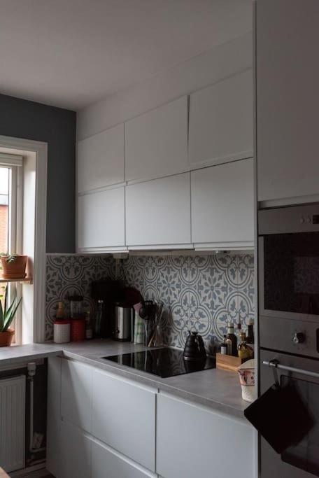 Modern In Prime Location - Professional Host - Fully Equipped Lägenhet Oslo